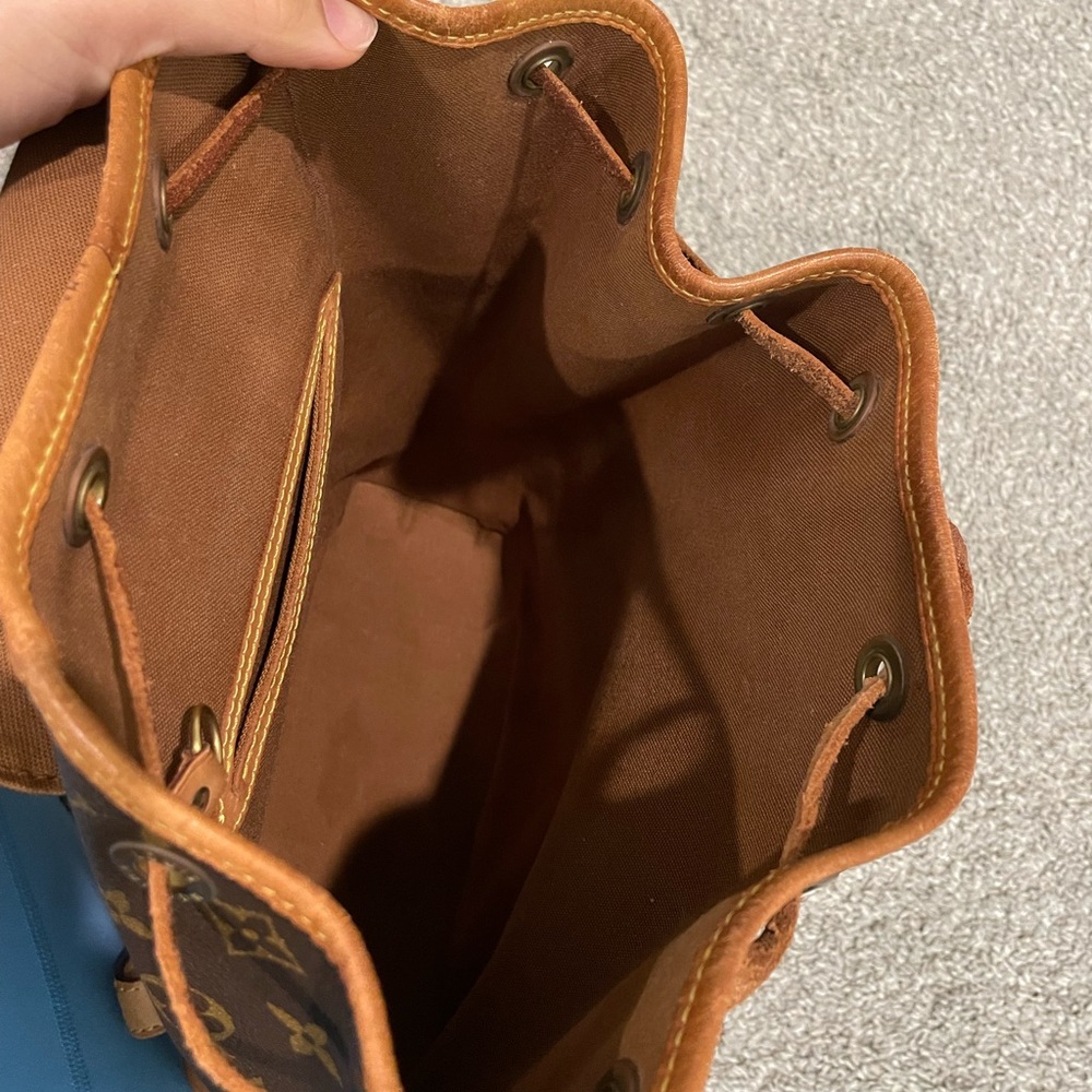 Louis Vuitton Montsouris MM backpack authentic - Picture 12 of 13